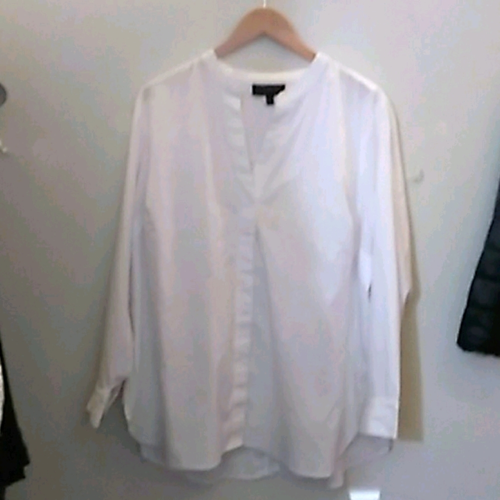 Lane Bryant collarless blouse